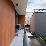 Elegancki Apartament W Krakowie Z Klimatyzacja I Dostepem Do Silowni By Noclegi Renters