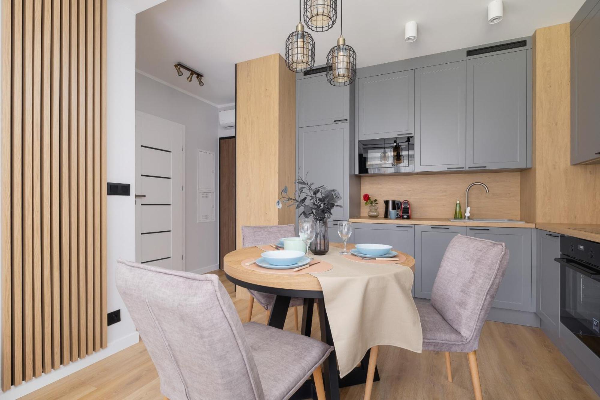Elegancki W Krakowie Z Klimatyzacja I Dostepem Do Silowni By Renters * Krakau